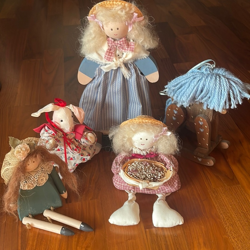 Bundles vintage toys , decor…